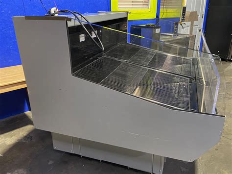 HUSSMANN Q2SSM4S SELF CONTAINED SELF-SERVICE REACH-IN MERCHANDISER DELI