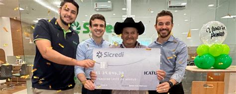 Sicredi Vale Do Piquiri Abcd Prsp Entrega Prêmio De Seguro De Vida A