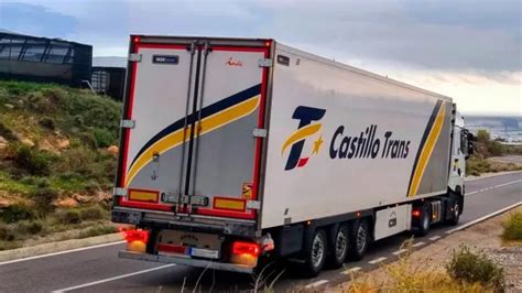 El juez rebaja los cargos a los jóvenes que mataron a un camionero de