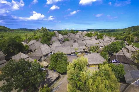 Uniknya Desa Sade Tempat Suku Asli Sasak Di Lombok Akurat