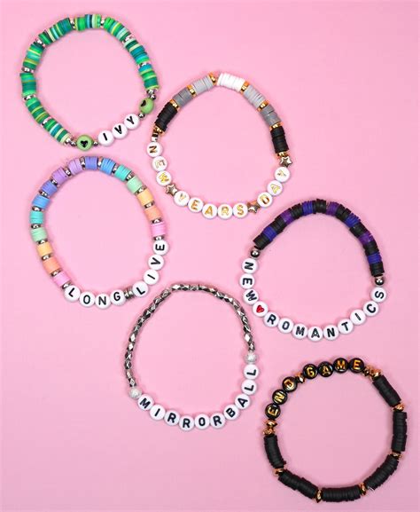 friendship bracelets taylor swift - thirstymag.com