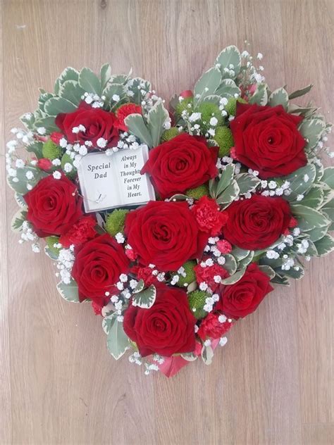 Funeral, Floral Wreath, Hearts, Wreaths, Home Decor, Floral Crown ...