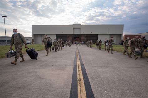 DVIDS News Kentucky Air Guardsmen Deploy To Persian Gulf Region