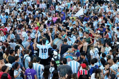 Crowd In Stadium Stock Photos Royalty Free Crowd In Stadium Images