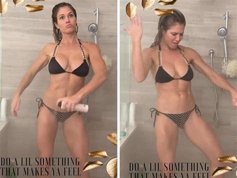 Hot New Torrie Wilson Bikini Pics