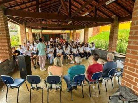 Contra A Privatiza O Do Daev Professores E Alunos Da E E Maria Neiva