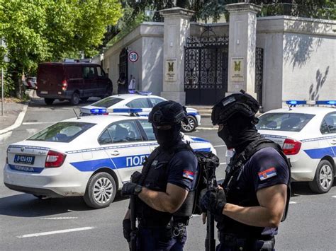 Crossbow Attacker Wounds A Police Officer Guarding Israels Embassy In