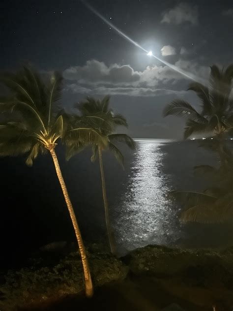 Kihei ocean view at night : r/MauiVisitors