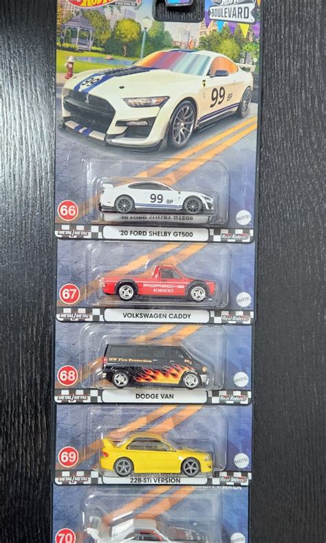 Hot Wheels Boulevard Set Hobbies Toys Toys Games On Carousell