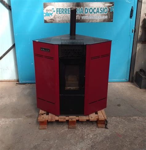 ESTUFA DE PELLET ESQUINA 10KW EIDER BIOMASA Oller Stocks