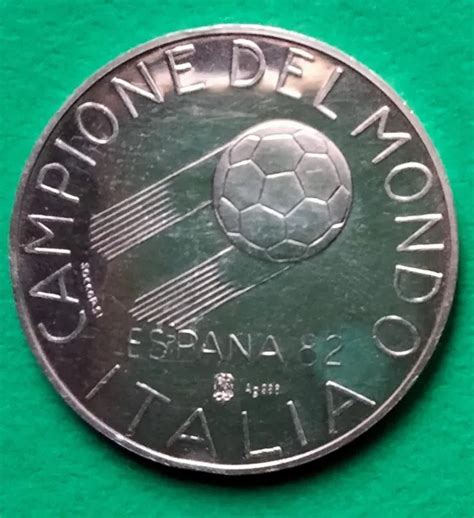 ITALIA ITALIA CAMPIONE DEL MONDO 1982 MEDAGLIA In Argento EUR 24 90