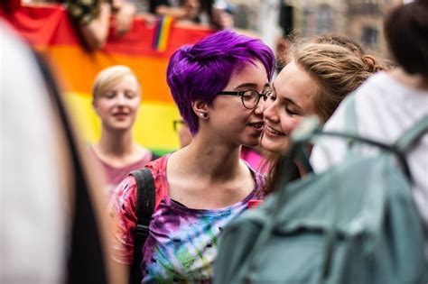 Plus De La Moitié Des élèves Lgbtqi En Europe Déclarent Avoir été