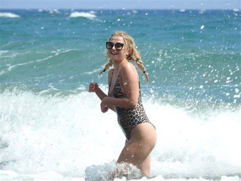 Lucy Fallon Nude Photos Videos Thefappening