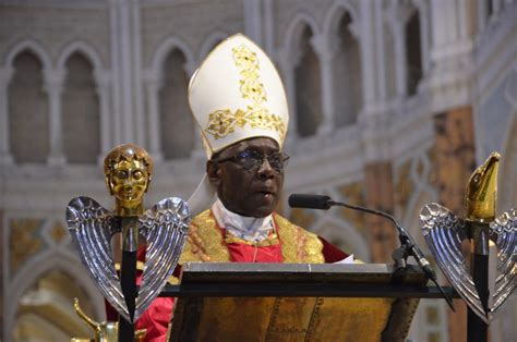 Le cardinal Sarah rappelle limportance de la participation réelle à la