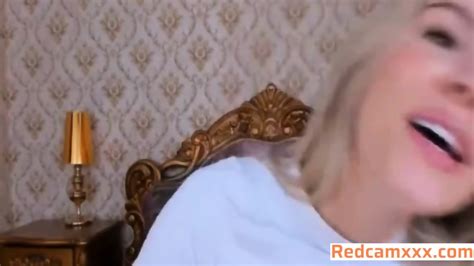 Gorgeous Blonde Slobbers On A Big Dildo Before Fucking Her Pussy