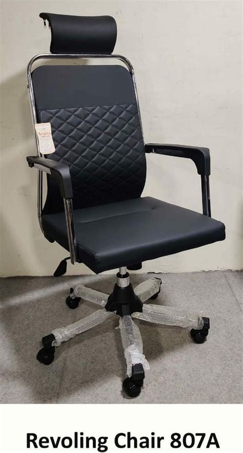 Leather High Back Director Chair Fixed Arm At Rs In Bhiwandi Id