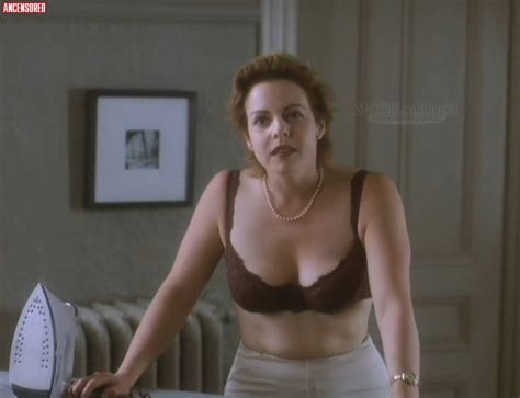 Naked Maude Guérin in La Beauté de Pandore