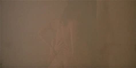 Naked Verónica Merchant in Sexo amor y otras perversiones