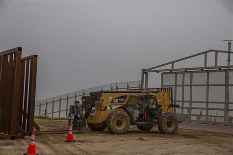 Proyecto de ley en EU busca reanudar construcción del muro fronterizo