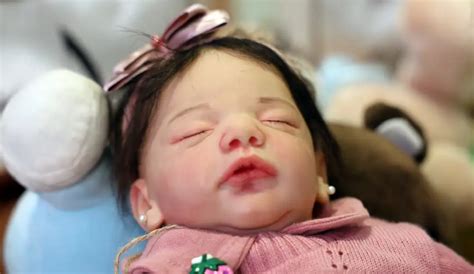 Quem Criou O Bebê Reborn - O que é um bebê reborn? Entenda polêmica que tem crescido nas redes ...
