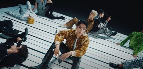 SEVENTEEN lanza el vídeo musical de HOT
