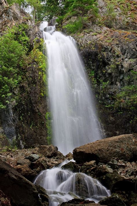 Falls Creek Falls, British Columbia, Canada - World Waterfall Database