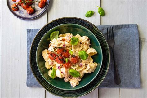 Pasta Met Feta En Tomaatjes Uit De Oven Tiktok Eatertainment