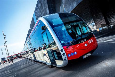 TMB incorpora nuevos buses a su flota 100 eléctricos FOTOS