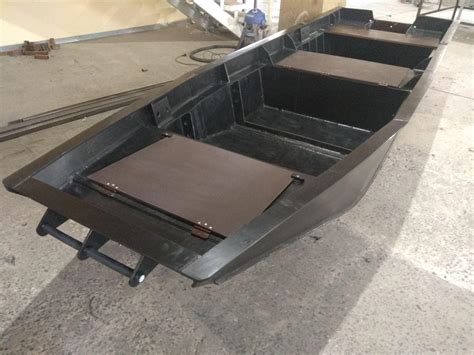 Лодка из пнд пластика моторная гребная купить цена 80000 руб