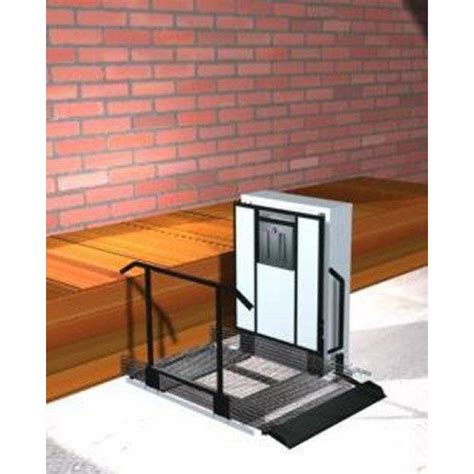 Freedom Inch Wheelchair Lift For Residential Straight Platform