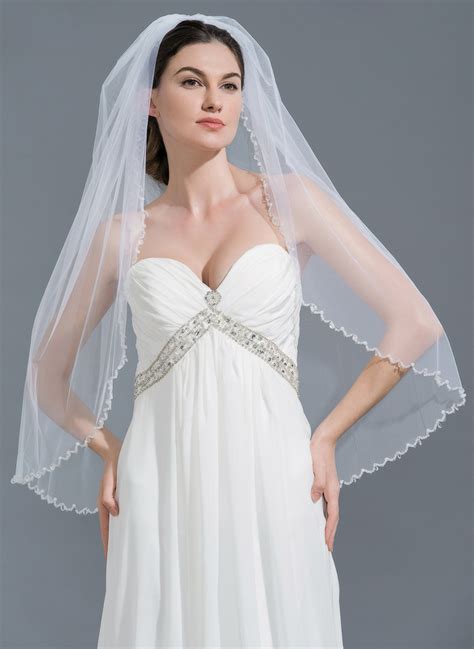 One Tier Beaded Edge Fingertip Bridal Veils With Beading