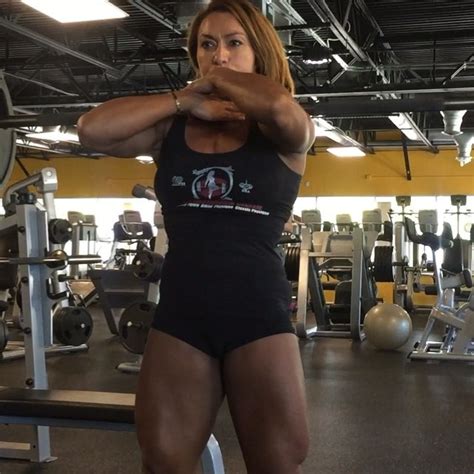 Her Calves Muscle Legs Fetish Strong Athletic Quads