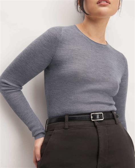 The Ultrafine Merino Ribbed Crew Heather Mid Grey Everlane