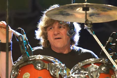 Kix Drummer Jimmy Chalfant Collapsed On Stage In ‘cardiac Event