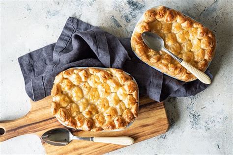 Salmon Prawn And Tarragon Pie Recipe With Puff Pastry Car Me Pastry