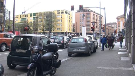 Traffico E Mancanza Di Parcheggi I Problemi Dei Commercianti Di Corso