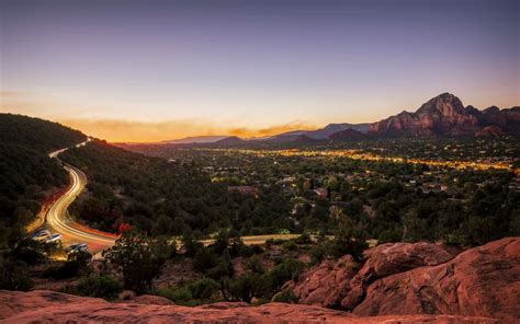 Nightlife in Sedona: Best Bars, Clubs & More