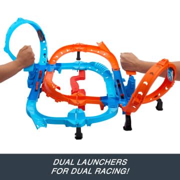 Hot Wheels Ultra Hots Blast Launch Face Off Mattel