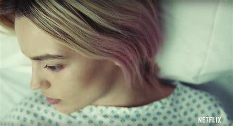 Xem phim Sex Education tôi bật khóc khi nghĩ tới hàng xóm sai lầm mà cha mẹ nào cũng cần tránh