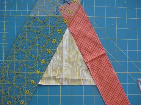 Sew Festive Handmade Triangle Log Cabin Instructions