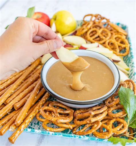 The Best Caramel Dip Recipe How To Make Easy Homemade Caramel