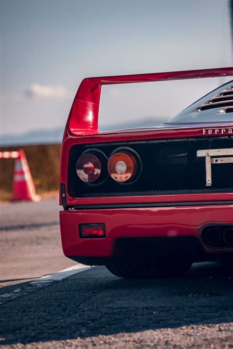 Official Liberty Walk Ferrari F40 | The World's First Bosozoku F40