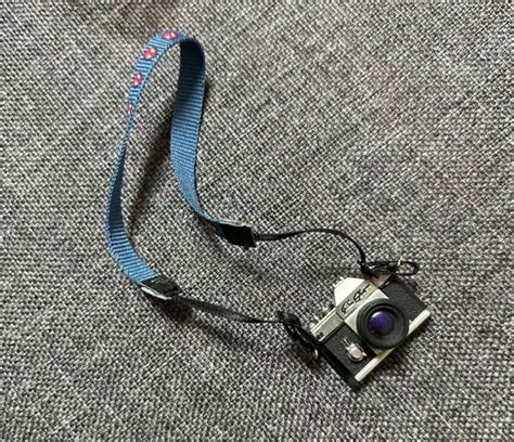 FREE LOCAL POSTAGE MARVEL SPIDER MAN HOT TOYS SCALE VGM SPIDERMAN SCARLET SPIDER CAMERA