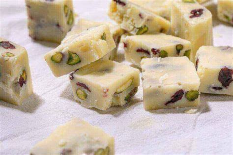 20 Best Persian Desserts And Iranian Sweets To Try