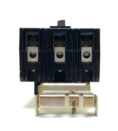 Square D FA34070 3Pole 70Amp 480Vac I Line Circuit Breaker Chip