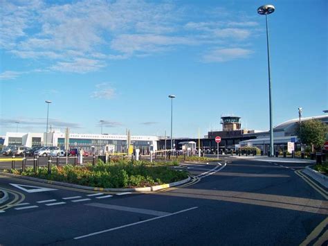 UK’s Leeds Bradford Airport to extend terminal building