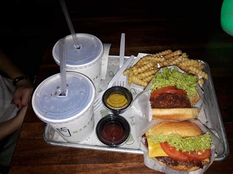 Shake Shack Dubai 171 Jumeirah Rd Marina Ristorante Recensioni