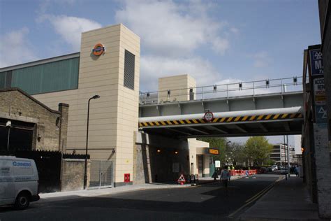 Haggerston Station Awaiting Opening Img2871 The Exterio Flickr