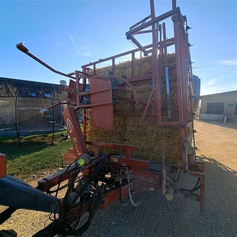 Ballenladewagen F R Kleinballen Mit Seitlichem Abladeband Kaufen Auf