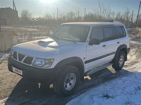 Купить б у Nissan Patrol V Y61 2 8d MT 129 л с 4WD дизель механика